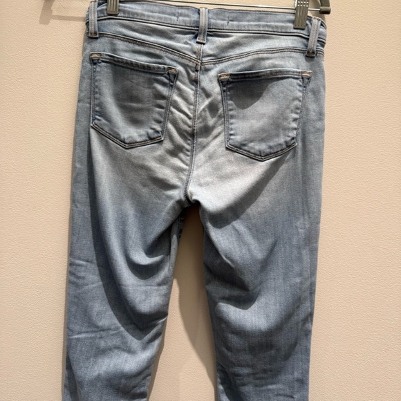 J Brand Women's Light Blue Jeans Capri Beyond Size 26 - Picture 3 of 9